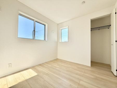 �q�������@�������v���C�x�[�g��ԂƂ��ĐÂ��ŗ�������������񋟂��Ă���܂�