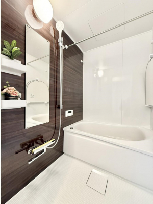 �����@����