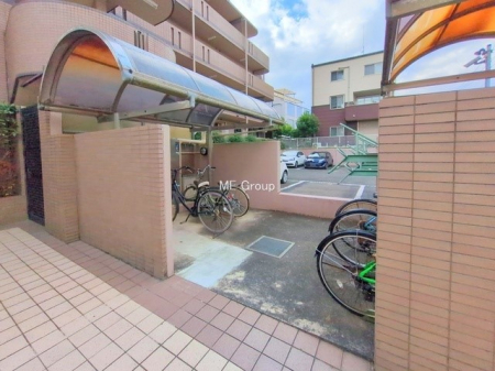 ̑@OρẌړɕ֗ȒփXy[XmۂĂ܂