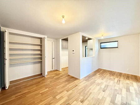 ���r���O�@�������S���������ꏊ�A�������߂����郊�r���O