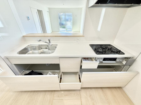 �L�b�`���@�����������������Ԃ����܂��A�Ί炠�ӂ��L�b�`��