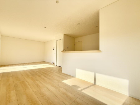 ���r���O�@���������R�Ɖ�b�����܂��A�S�n�悢�ЂƂƂ�