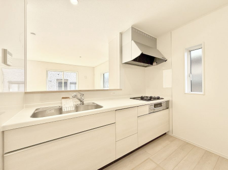 �L�b�`���@���������y���݂ƐH�ׂ�K����͂���L�b�`��