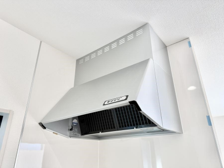 ���̑����ρ@�ݔ����������̏��C����������C��ɗU������A�����I�ɔr�����ł��܂��B