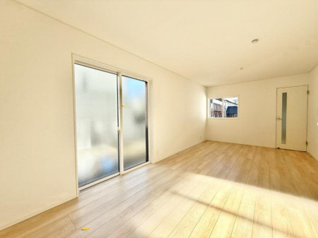 ���r���O�@�����������������Ɠ��ʂɂ���A�e���̋��