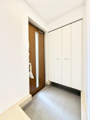 ���ց@������ �V���v���Ŕ������A���K�ȕ�炵�̓����