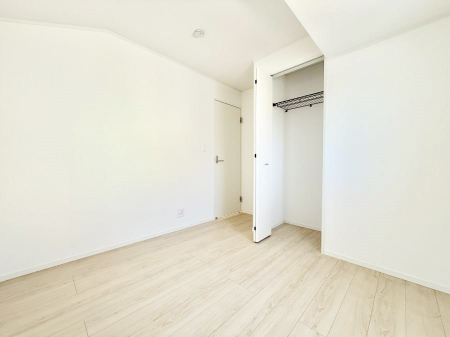 �q�������@�������v���C�x�[�g��ԂƂ��ĐÂ��ŗ�������������񋟂��Ă���܂�