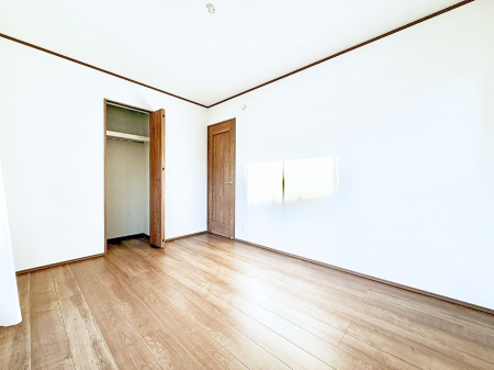 ���̑����ρ@�������Â��ȗm���œǏ����ɏW���ł���ꏊ