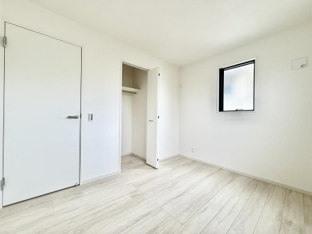 �q�������@����