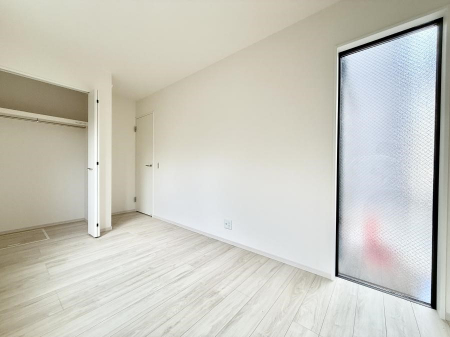 �Q���@����