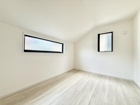 �Q���@����