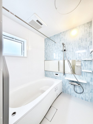 �����@�����������b�N�X�ł���A���₩�ȕ��͋C�ł�