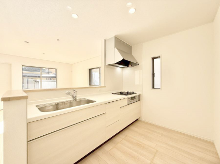 �L�b�`���@���������y���݂ƐH�ׂ�K����͂���L�b�`��