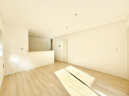 ���r���O�@���������났�ƏΊ炪�W�܂�A�S���܂郊�r���O