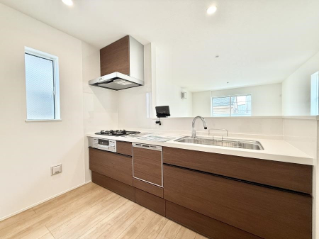 �L�b�`���@���������y���݂ƐH�ׂ�K����͂���L�b�`��