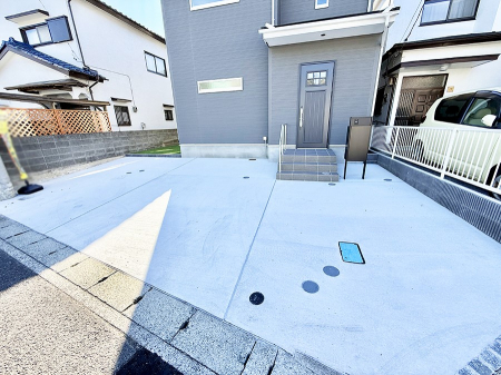 �@�O�ρ������̒��Ԃ����K��