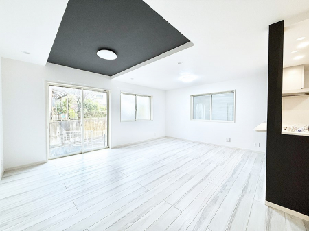 ���r���O�@�������Ƒ��̎��Ԃ��ʂ�A���K�Ŗ��������