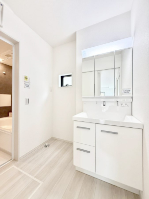 ���ʑ�E���ʏ��@�������Ƒ��݂�Ȃ��g���₷���z�u�ł�