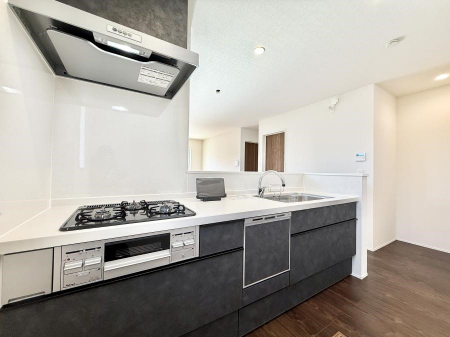 �L�b�`���@���������y���݂ƐH�ׂ�K����͂���L�b�`��