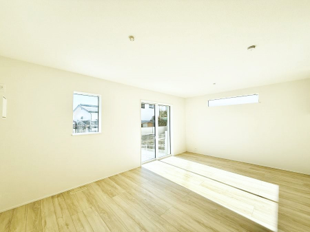 ���r���O�@���������났�ƏΊ炪�W�܂�A�S���܂郊�r���O