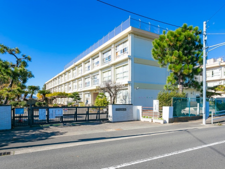 ���ӊ��@���w�Z 720m ���ˎs�����c���w�Z