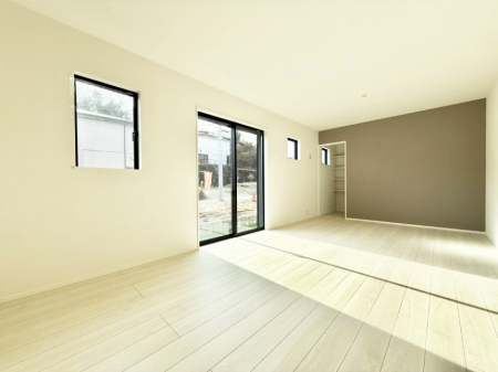 ���r���O�@���������R�Ɖ�b�����܂��A�S�n�悢�ЂƂƂ�