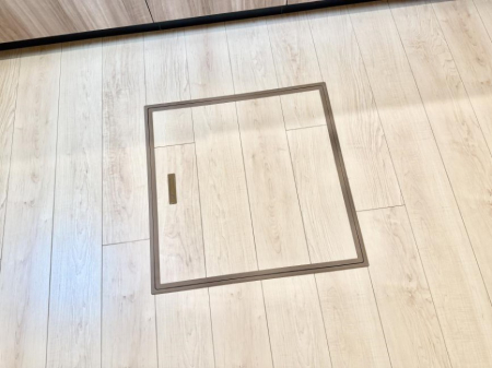 ���̑����ρ@�ݔ����B�ꂽ���[�X�y�[�X�ŉƑS�̂��X�b�L��