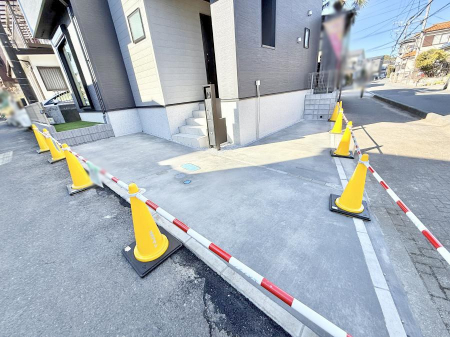 �@�O�ρ��J�[�X�y�[�X�L