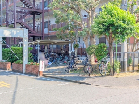 ̑@OρƐꂽ֏ŁA]Ԃ̕ۊǂSł