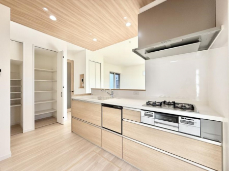 �L�b�`���@�������V���v���ŋ@�\�I�A�����g���₷���L�b�`��