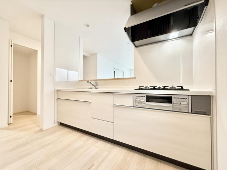 �L�b�`���@�������Ƒ����J��[�߂�A������̂���L�b�`��