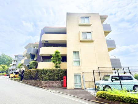 nOώʐ^@OρV炵n܂ꏊŁAƑJ[߂