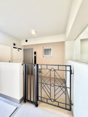 ց@Oρ A邽тɃzbƂAŜȂ܂