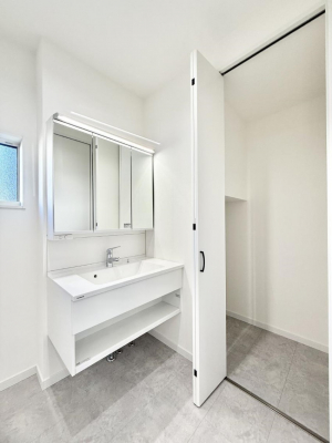 ���ʑ�E���ʏ��@���������̏������X���[�Y�ɂł���L���ł�