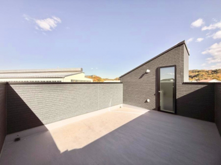 �o���R�j�[�@������ ���̃R�[�q�[���̐�����y���ށA�����̏ꏊ