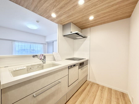 �L�b�`���@�������V���v���ŋ@�\�I�A�����g���₷���L�b�`��