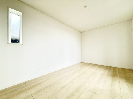 �q�������@����