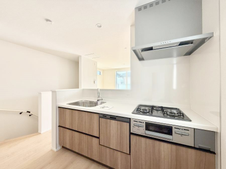 �L�b�`���@�������V���v���Ŕ������S�n�悢���Ԃ𐶂ރL�b�`�����