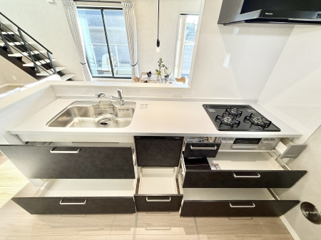 �L�b�`���@�����������������Ԃ����܂��A�Ί炠�ӂ��L�b�`��