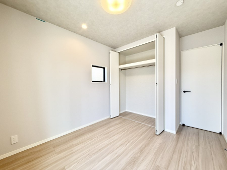 �q�������@�������Ƌ�⃌�C�A�E�g�����R�ɔz�u�ł��邽�ߎg�����肪�ǂ����K�ɉ߂����܂�