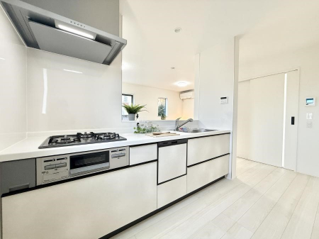 �L�b�`���@�����������������Ԃ����܂��A�Ί炠�ӂ��L�b�`��