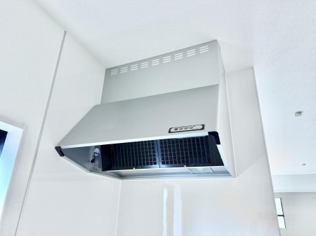 ���̑����ρ@�ݔ����������̏��C����������C��ɗU������A�����I�ɔr�����ł��܂��B