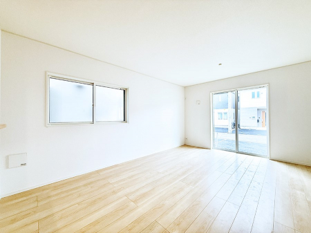 ���r���O�@���������R�Ɖ�b�����܂��A�S�n�悢�ЂƂƂ�