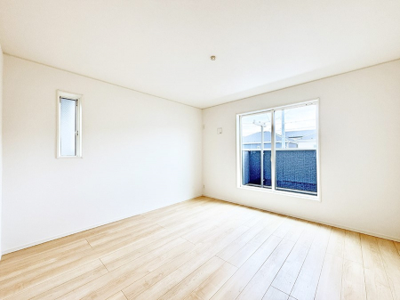 �Q���@���������̔z�u��ʋC���̗ǂ��݌v�ŕ����̋�C�������炸�A��ɐV�N�ȋ�C������܂�