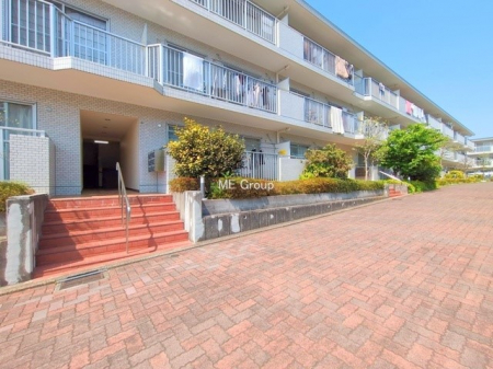 �G���g�����X�@�O�ρ��������̂���G���g�����X�͉��K�Ȗ����̎n�܂�����o���܂�