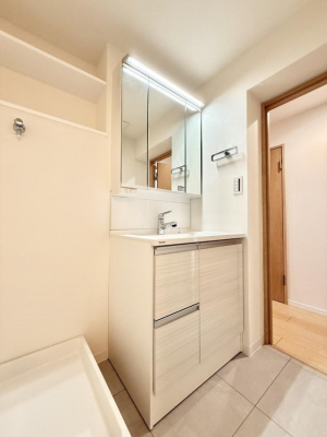 ���ʑ�E���ʏ��@�������Ƒ��݂�Ȃ��g���₷���z�u�ł�