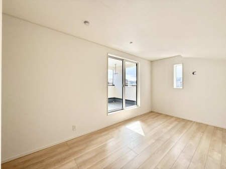 �Q���@���������̔z�u��ʋC���̗ǂ��݌v�ŕ����̋�C�������炸�A��ɐV�N�ȋ�C������܂�