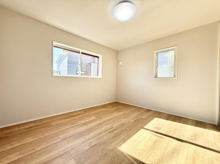 �q�������@�������v���C�x�[�g��ԂƂ��ĐÂ��ŗ�������������񋟂��Ă���܂�