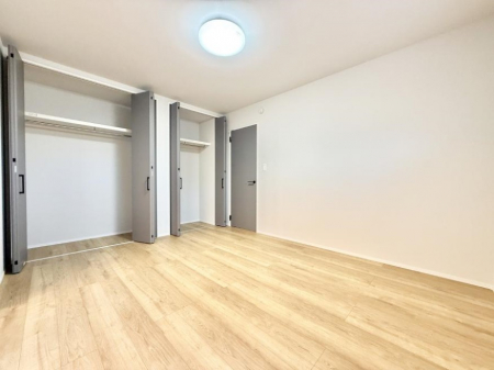 �q�������@�������Ƌ�⃌�C�A�E�g�����R�ɔz�u�ł��邽�ߎg�����肪�ǂ����K�ɉ߂����܂�