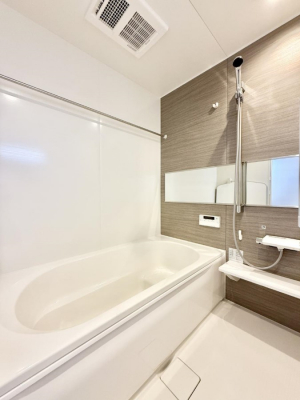 �����@����������̔�������A�S����������Ԃł�